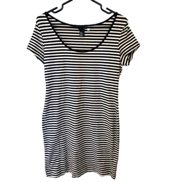H&M Nautical Stripe Mini Tee Shirt Dress Medium - Picture 1 of 5
